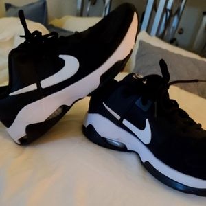 Nike Air size 10